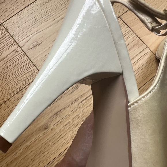 ⭐️BOGO FREE⭐️ UNLISTED Cream Platform Sling Back Heels - Picture 9 of 12
